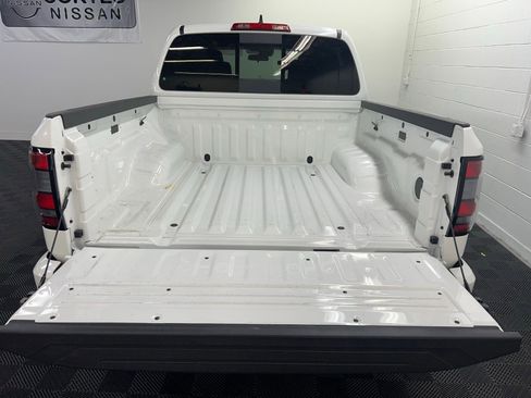 New 2025 Nissan Frontier PRO-4X w/ Tow Package image 23