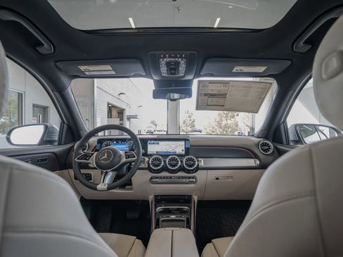 New 2026 Mercedes-Benz GLB 250 4MATIC image 27