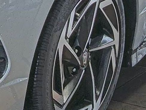 Used 2025 Hyundai Sonata SEL FWD image 10