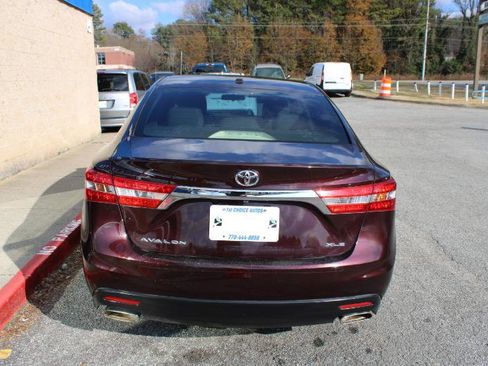 Used 2015 Toyota Avalon XLE image 5