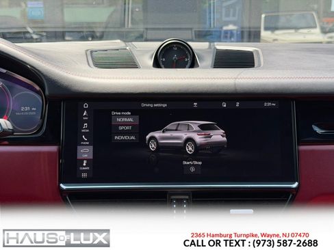 Used 2019 Porsche Cayenne AWD/4WD image 24