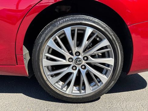 Certified 2021 Lexus ES 250 w/ Premium Package AWD/4WD image 28