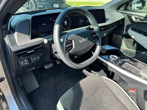 Used 2023 Kia EV6 GT-Line w/ GT-Line Suede Seat Package AWD/4WD image 19