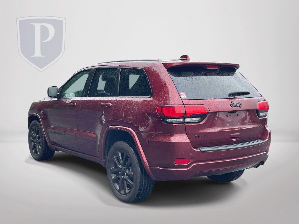 Certified 2020 Jeep Grand Cherokee Altitude AWD/4WD image 6