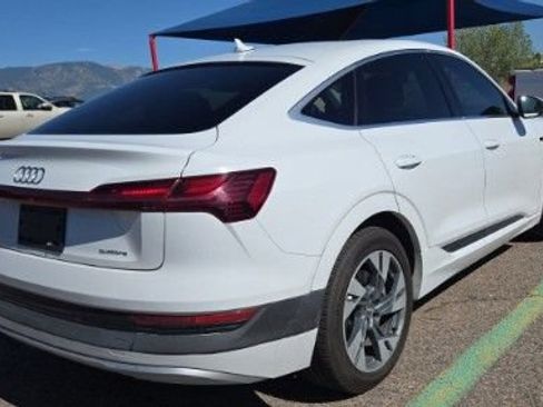 Used 2020 Audi e-tron Premium Plus AWD/4WD image 2