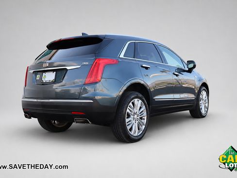 Used 2019 Cadillac XT5 Premium Luxury FWD image 8