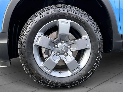 Certified 2025 Honda Ridgeline TrailSport image 10