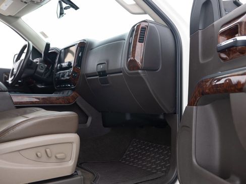 Used 2014 GMC Sierra 1500 SLE w/ SLE Value Package image 35