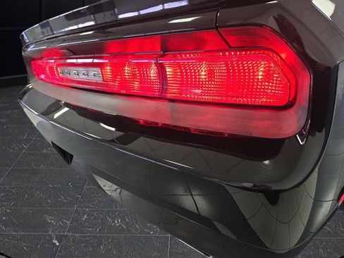 Used 2012 Dodge Challenger R/T image 30