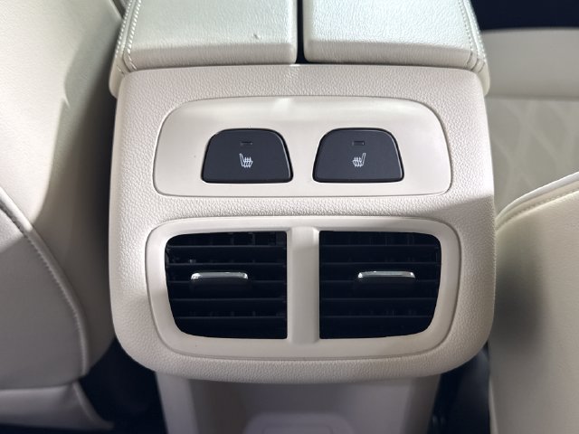 Used 2023 Buick Envision Avenir AWD/4WD image 26