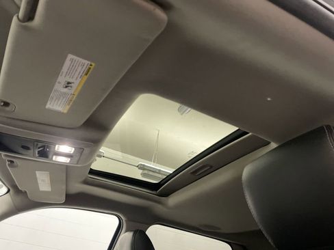 Used 2016 RAM 1500 Sport w/ Black Ram 1500 Sport Group image 12