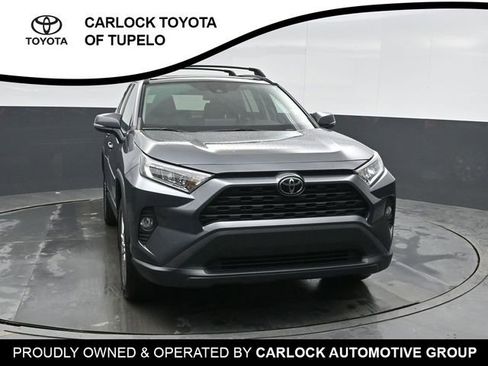 Used 2021 Toyota RAV4 XLE Premium image 6