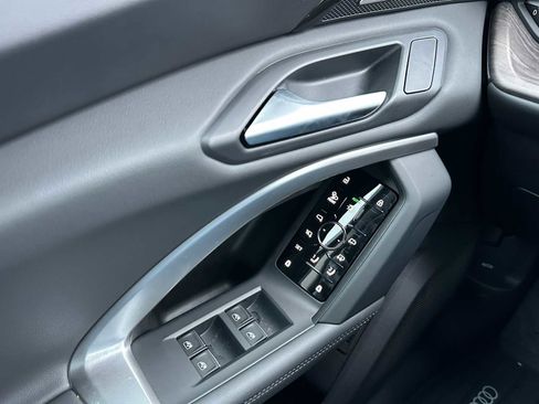 New 2025 Audi Q5 Premium Plus image 32