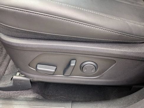 Certified 2024 Kia Sorento S w/ Panoramic Sunroof Package FWD image 22