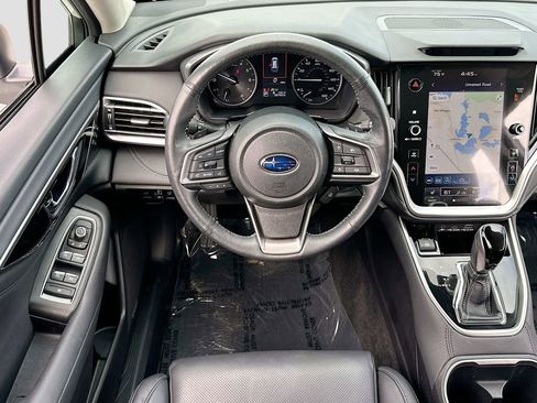 Used 2023 Subaru Outback Limited image 24