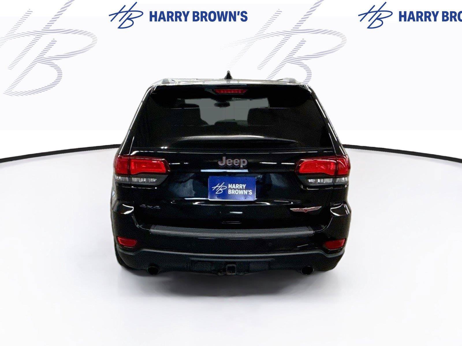 Used 2017 Jeep Grand Cherokee Trailhawk AWD/4WD image 9