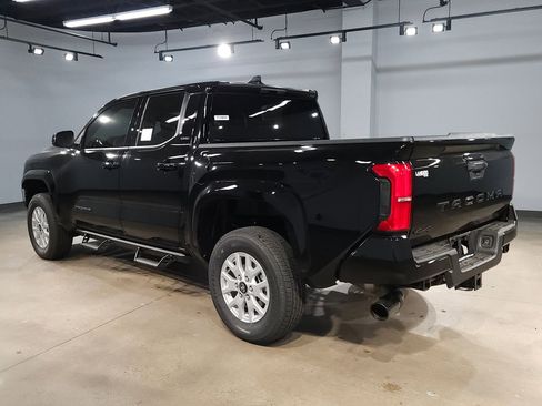 New 2026 Toyota Tacoma SR5 AWD/4WD image 5