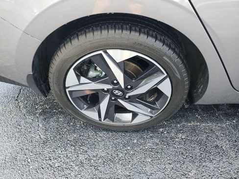 Certified 2023 Hyundai Elantra SEL w/ Convenience Package FWD image 29