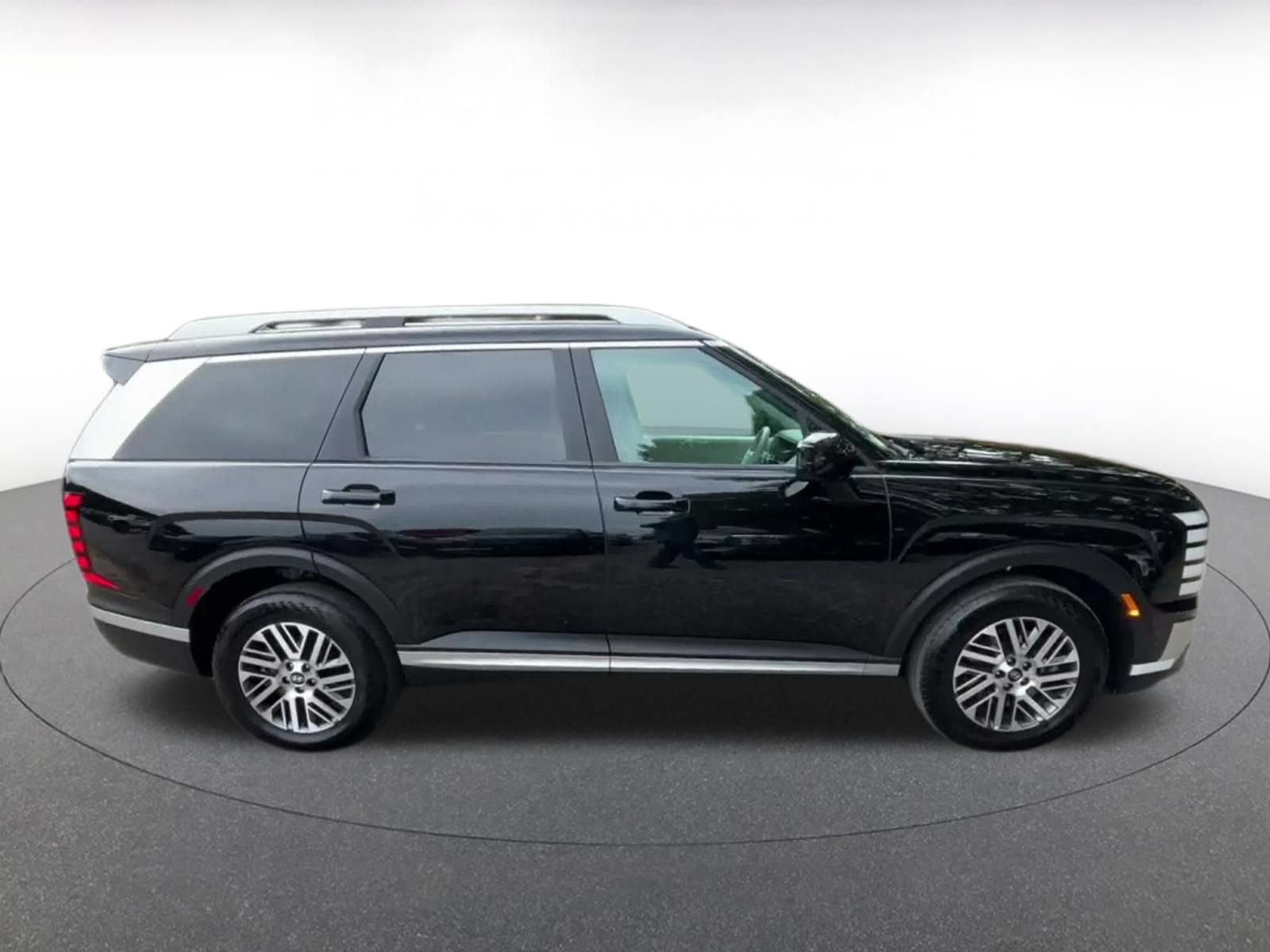 Used 2026 Hyundai Palisade SEL AWD/4WD image 16