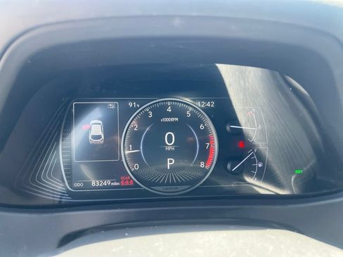 Used 2020 Lexus UX 200 w/ Premium Package FWD image 4