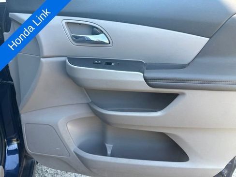 Used 2016 Honda Odyssey EX-L image 17