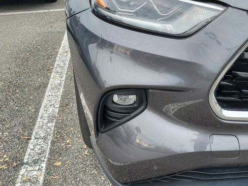 Used 2023 Toyota Highlander Platinum image 7