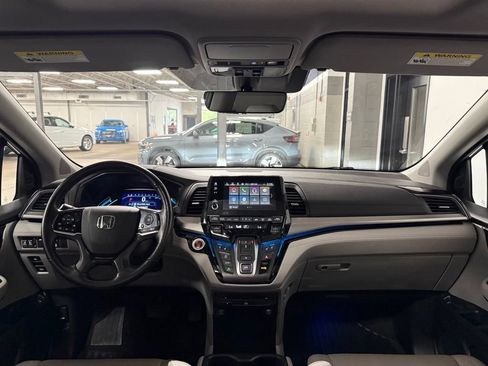 Used 2019 Honda Odyssey Elite image 8