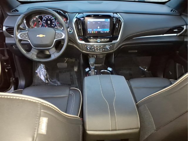 Used 2023 Chevrolet Traverse Premier AWD/4WD image 14