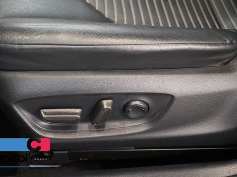 Certified 2023 Toyota Camry SE FWD image 13