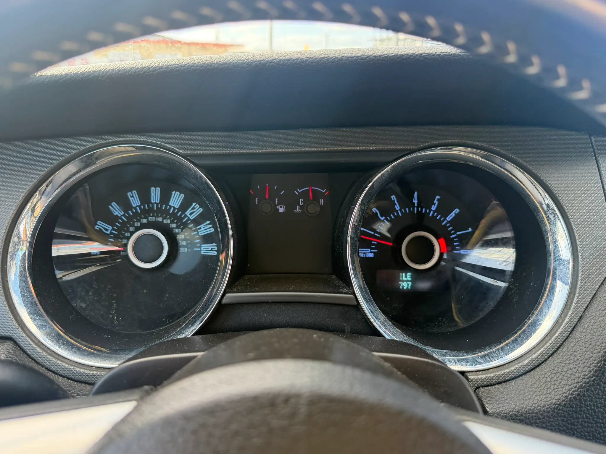 Used 2013 Ford Mustang Convertible RWD image 21