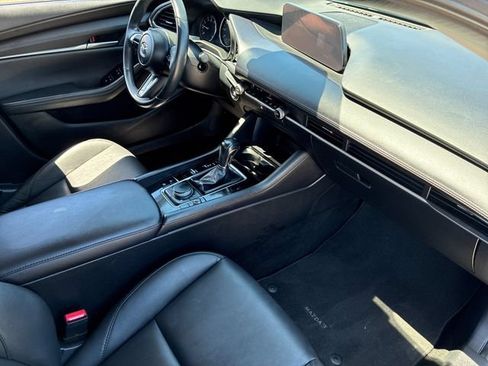 Used 2024 MAZDA MAZDA3 s FWD image 15