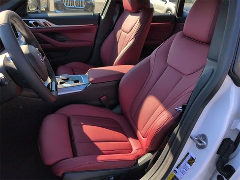 New 2026 BMW i4 xDrive40i image 10