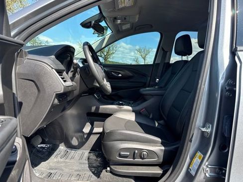 Certified 2024 GMC Terrain SLT w/ Tech Package AWD/4WD image 12