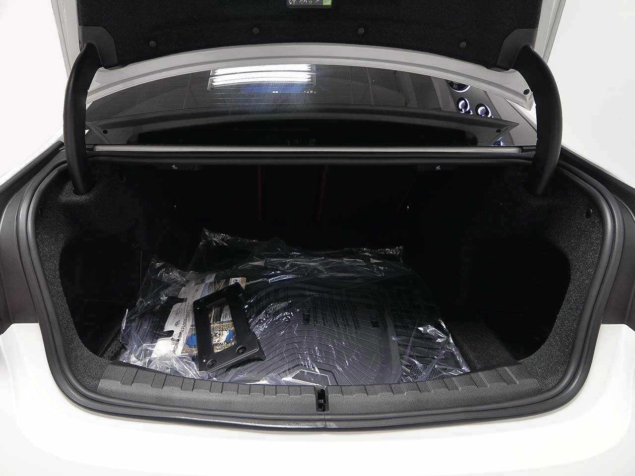 New 2026 BMW M340i w/ Premium Package RWD image 12
