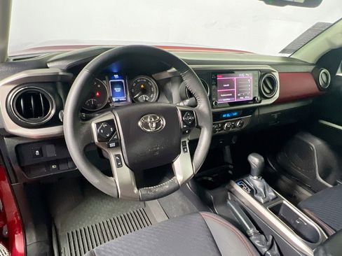 Used 2022 Toyota Tacoma SR5 image 29