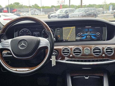 Used 2015 Mercedes-Benz S 550 4MATIC Sedan image 46