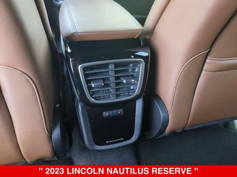 Used 2023 Lincoln Nautilus Reserve w/ Monochromatic Package AWD/4WD image 18