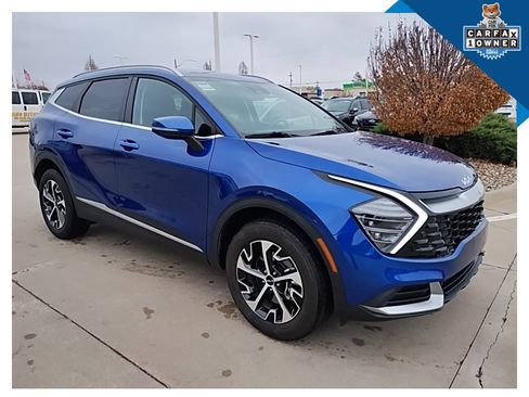 Used 2024 Kia Sportage EX image 5