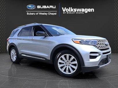 Used 2023 Ford Explorer Limited w/ Limited Technology Package