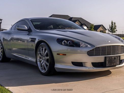 Used 2005 Aston Martin DB9 Coupe RWD image 12