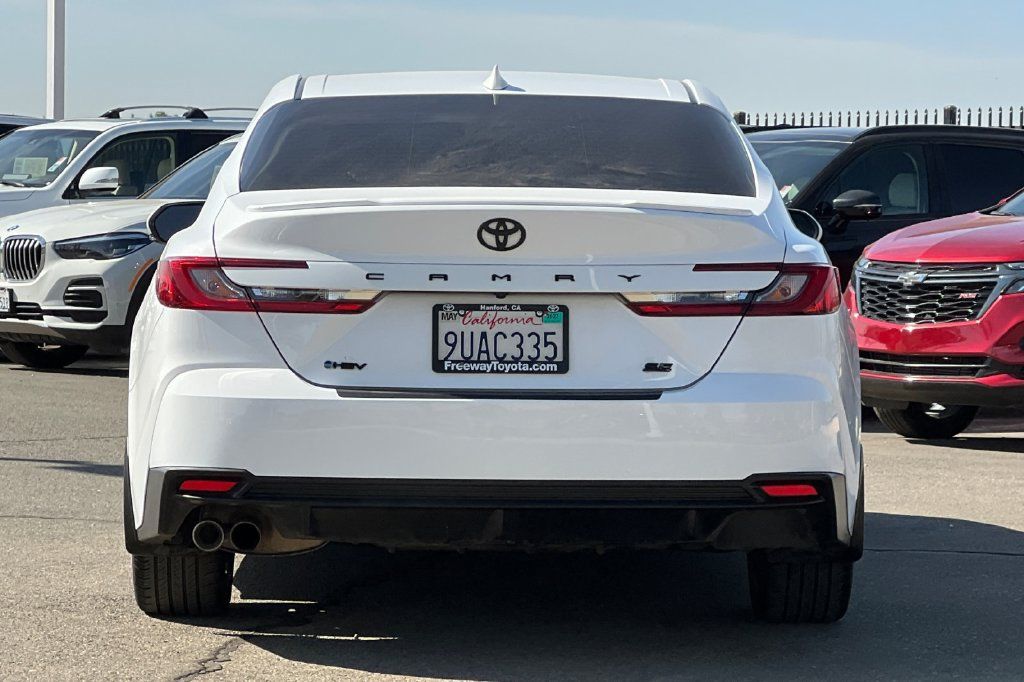 Certified 2025 Toyota Camry SE FWD image 6
