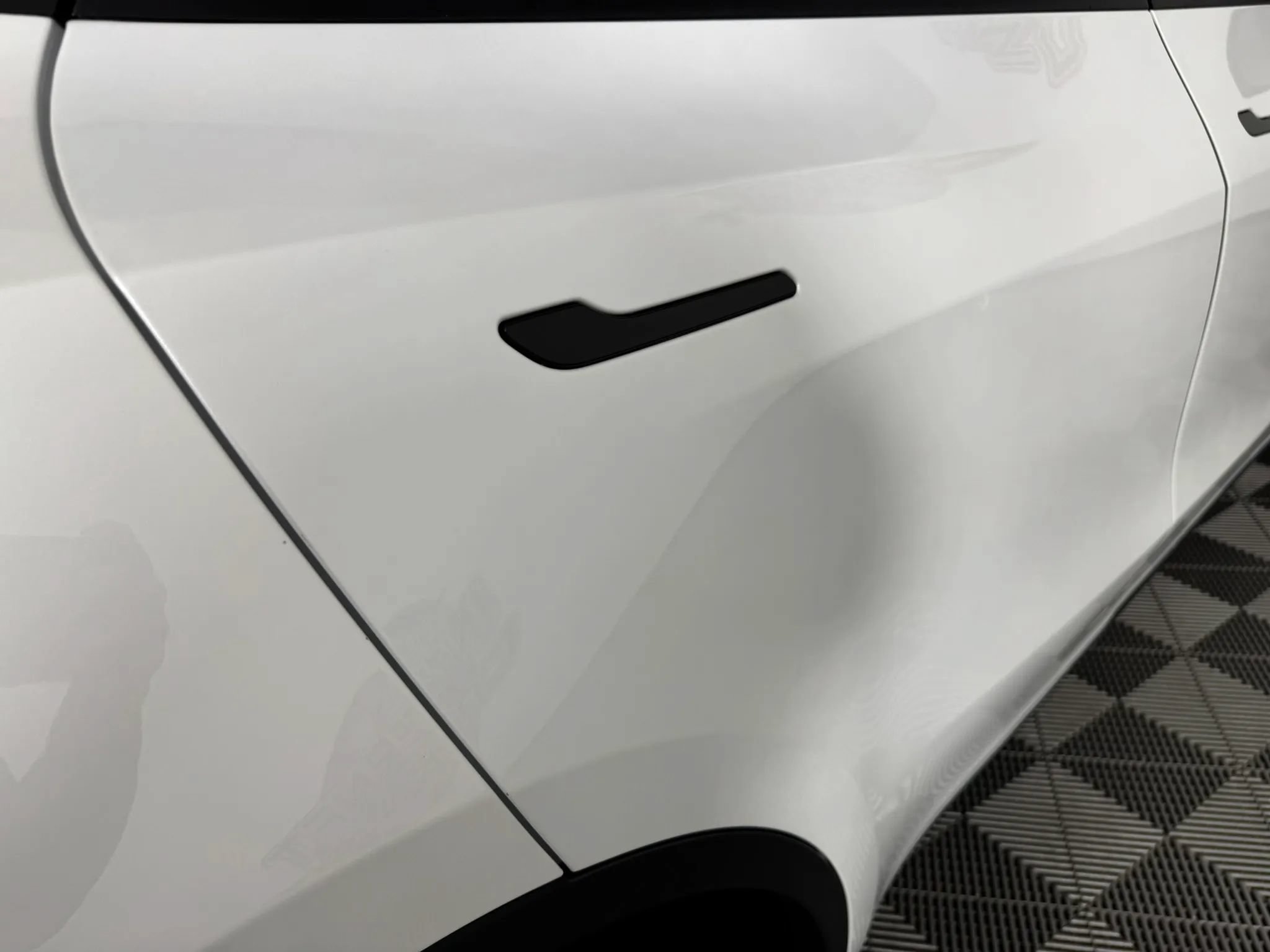 Used 2020 Tesla Model Y Long Range AWD/4WD image 30