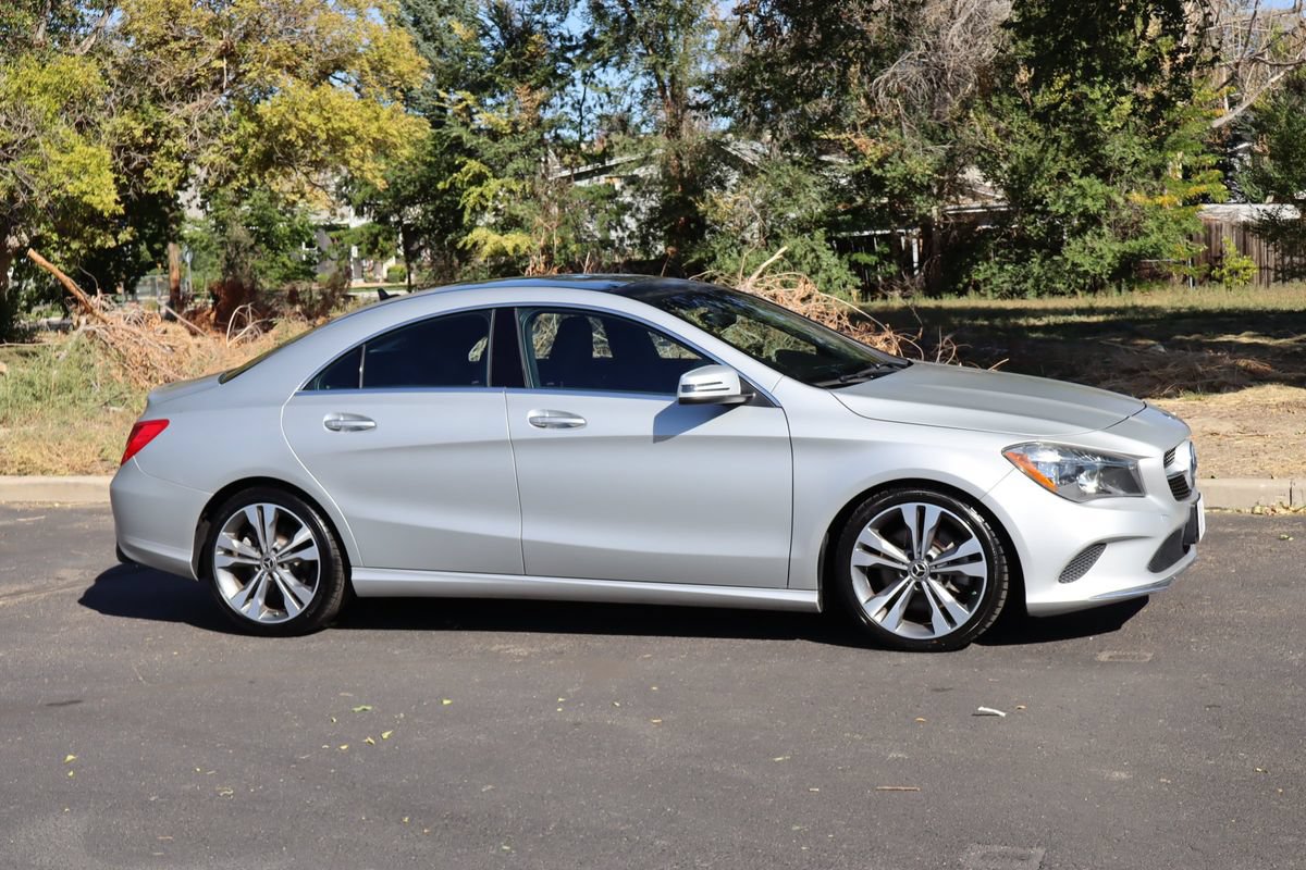 Used 2018 Mercedes-Benz CLA 250 4MATIC image 2