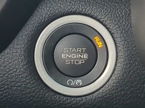 Used 2021 RAM 1500 Big Horn image 33