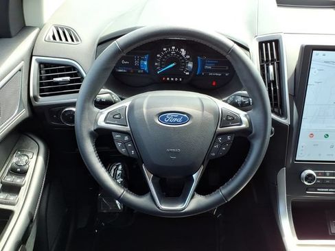 Used 2024 Ford Edge SEL w/ Convenience Package AWD/4WD image 13