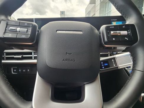 Used 2026 Hyundai Santa Fe SEL FWD image 24