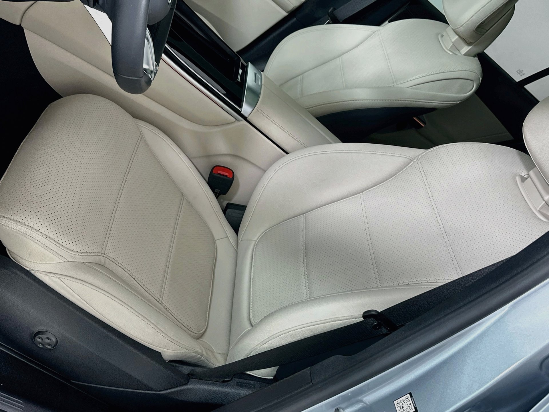 Certified 2026 Mercedes-Benz GLC 300 4MATIC image 21