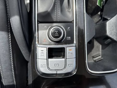 Used 2023 Kia Telluride SX Prestige AWD/4WD image 17