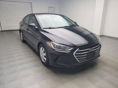 Used 2018 Hyundai Elantra SE FWD image 13