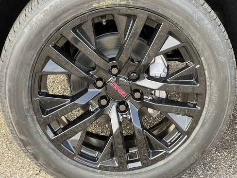 New 2026 GMC Sierra 1500 Elevation w/ Preferred Package image 7